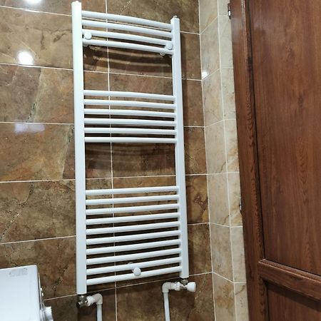 Keti Pilpani Guesthouse Μέστια Εξωτερικό φωτογραφία