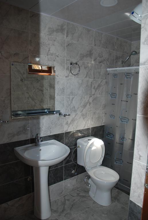Keti Pilpani Guesthouse Μέστια Εξωτερικό φωτογραφία