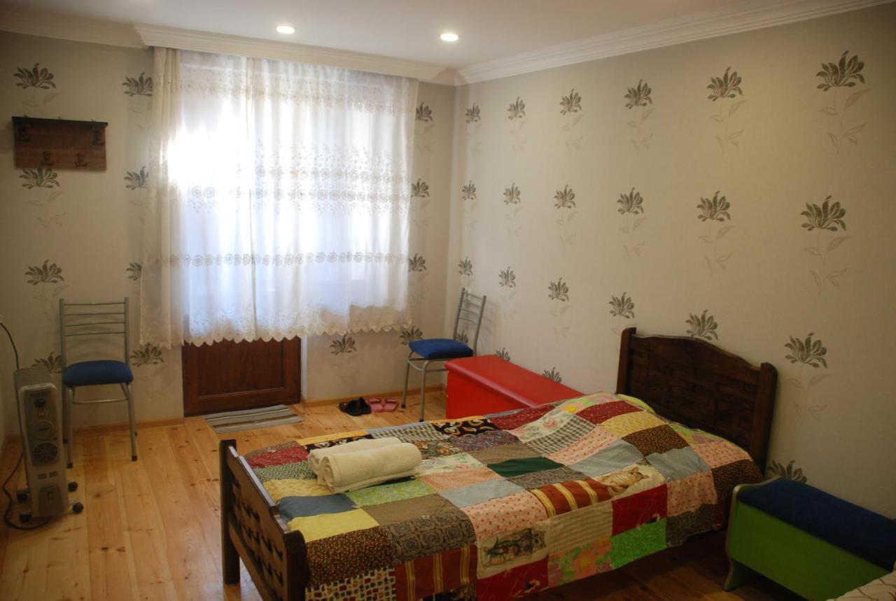 Keti Pilpani Guesthouse Μέστια Εξωτερικό φωτογραφία