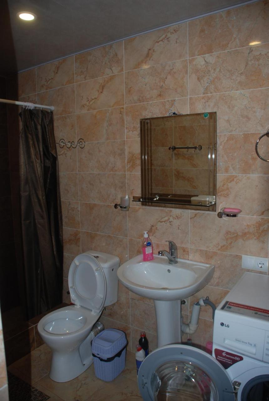 Keti Pilpani Guesthouse Μέστια Εξωτερικό φωτογραφία
